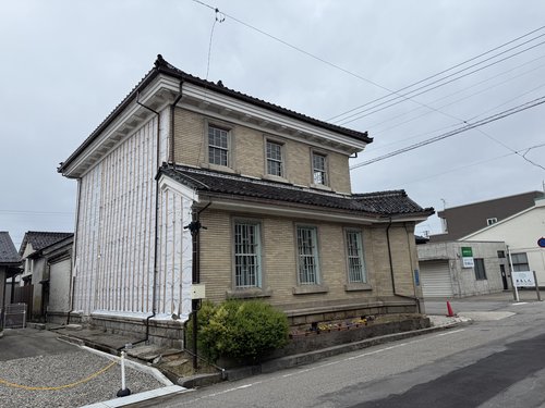 公費解体が報道された「伏木商工会議所」（富山県高岡市）