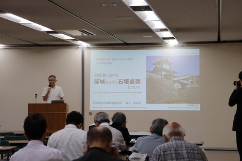 写真６　冨田和気夫氏による講演