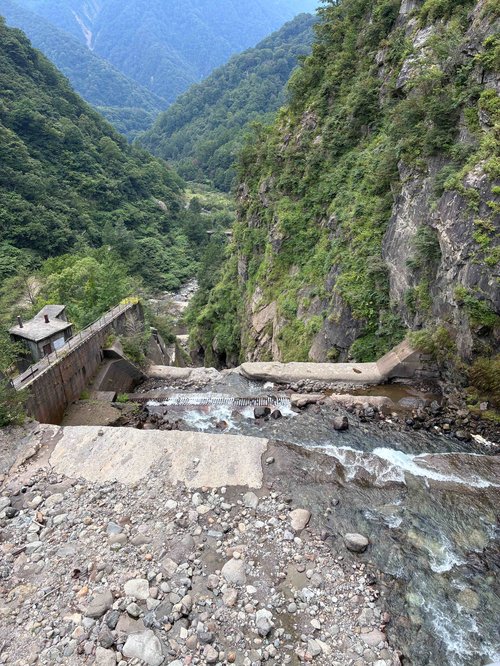 写真８　白岩砂防堰堤