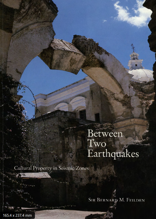 図１　Between Two Earthquakes, 1987 ICCROM表紙